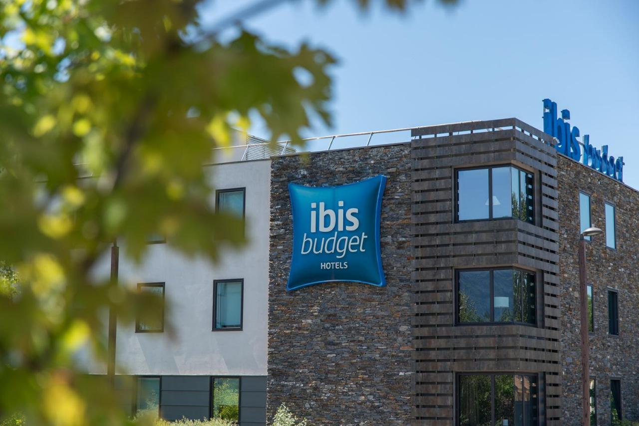 Ibis Budget Archamps Porte De Geneve Exterior foto