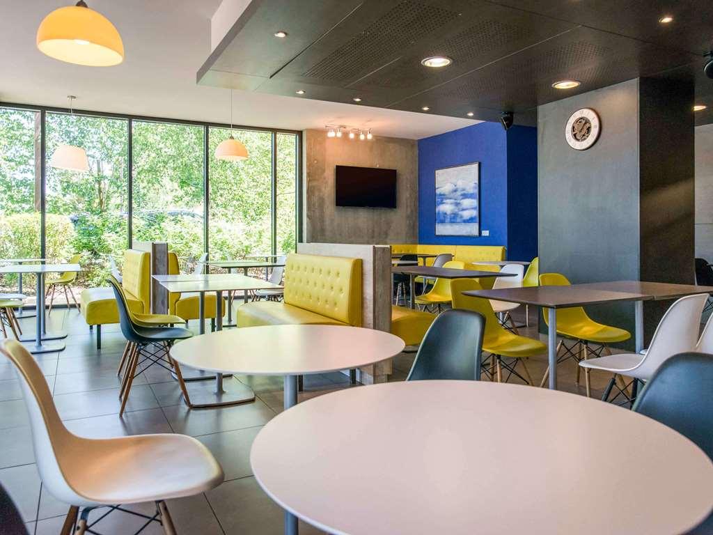 Ibis Budget Archamps Porte De Geneve Restaurante foto